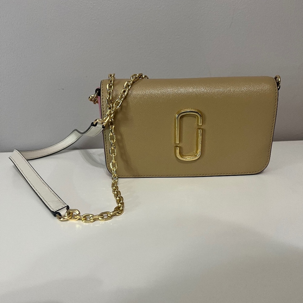Marc Jacobs Chain Crossbody Bag